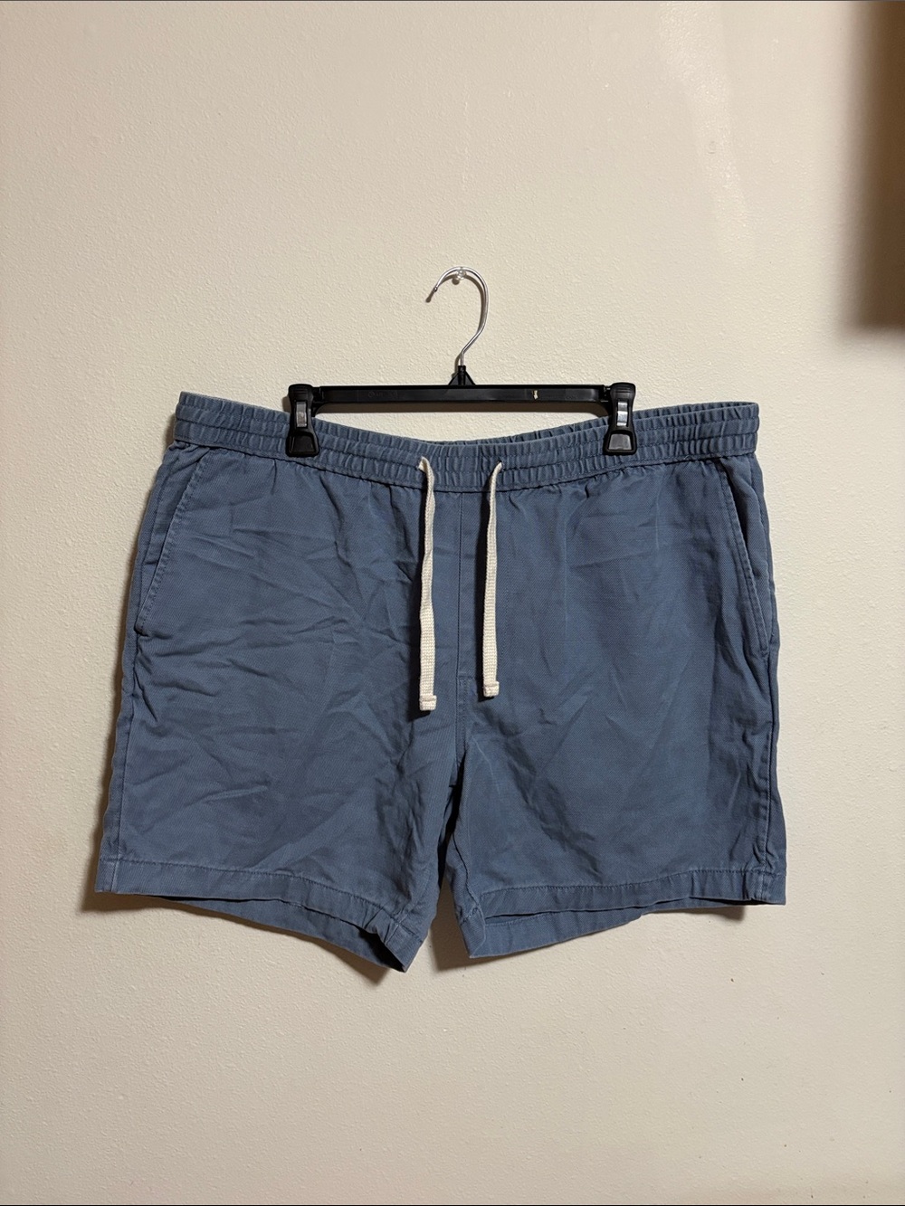 Goodfellow & Co Vintage Wash Blue Shorts Men’s Size XL **Pocket Flaw**